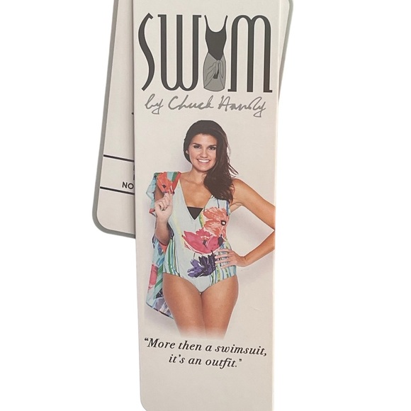 SUMM by chuck handy floral blue swim one piece size 18 - Picture 10 of 12